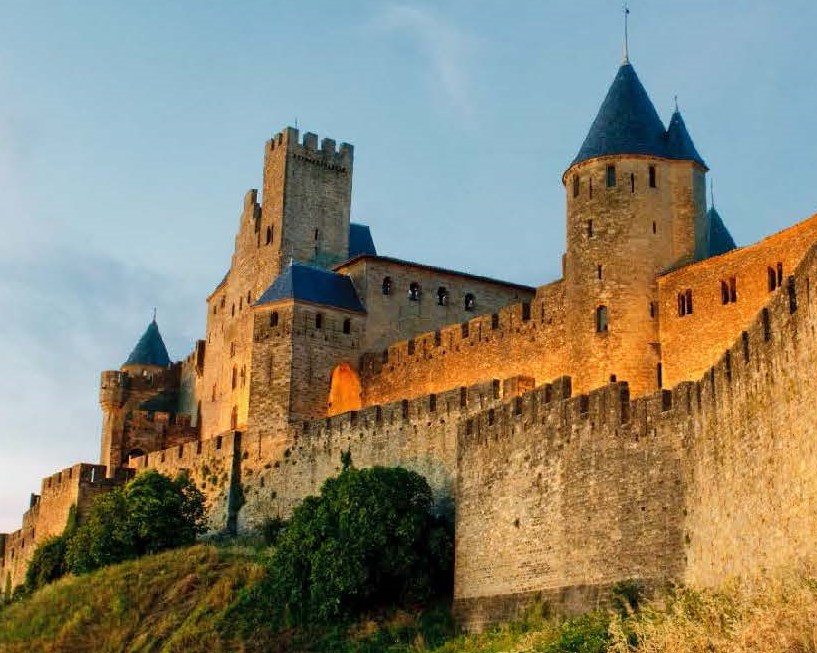 <p><span class="TextRun  BCX0 SCXW127744430" data-contrast="none"><span class="NormalTextRun  BCX0 SCXW127744430">Description: Castles</span></span></p>